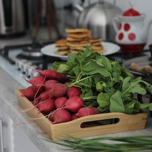 Can Labrador dogs Eat Radish Greens 