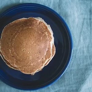 Can Labrador dogs Eat Pancakes With Syrup 