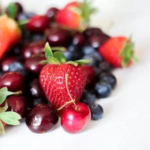 What Berries To Avoid