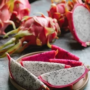 Signs Of A Labrador dog Liking Dragon Fruit 